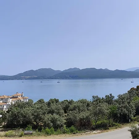 Ionian Dwell Nikiana